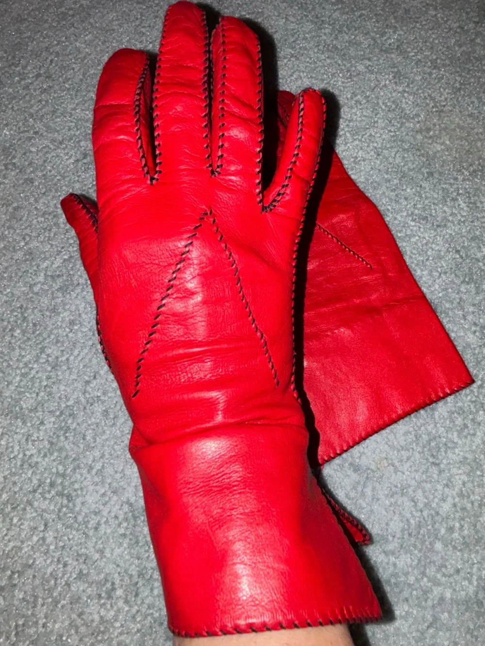 Vintage Gloves by Superb Red Leather Gloves Large Black Whip Stitch Mod Boho